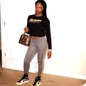 Meet your Posher, Malika